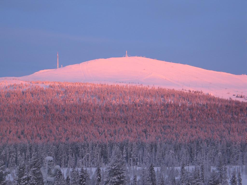 Hotel Yllaesrinne Ylläsjärvi Exteriér fotografie